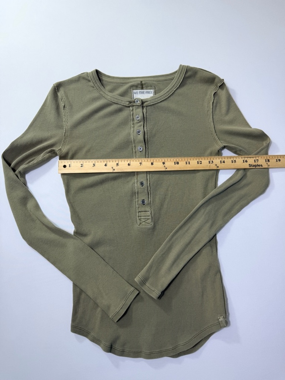 We The Free Free People Olive Ribbed 6 Button Henley Long-Sleeve Top Size XS - Picture 7 of 8